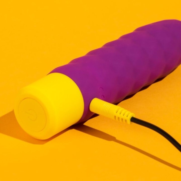 Beat Mini Multifunktions-Vibrationskugel Violet von Romp