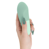 Vibe Lay-On Silent Vibrator Sage von Womanizer | Fesselliebe.de