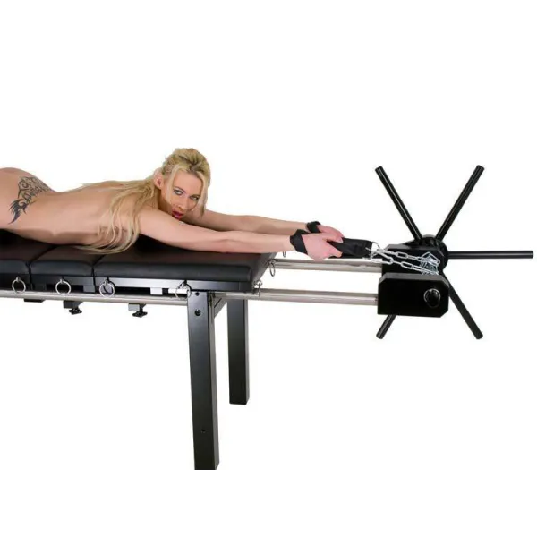 Bondage Streckbank mit Spindel, Fußpranger und Polster für Bdsm & Fetisch kaufen | Fesselliebe